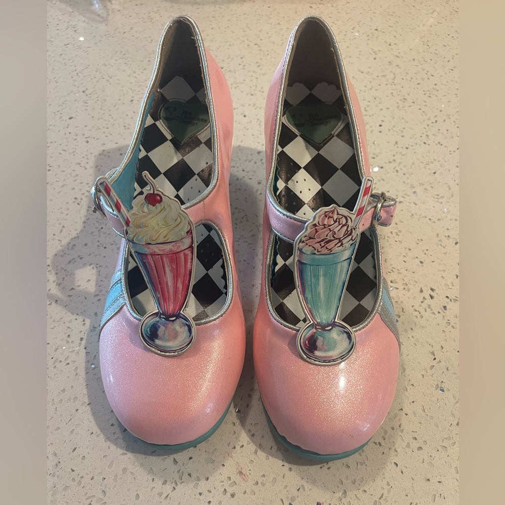 Hot Chocolate Design heels Sundae diner shoes 39/9 sold out rare